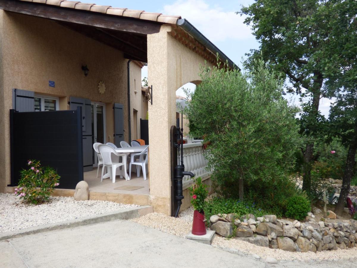Gites De L'Esquirou Lagorce  Exteriör bild