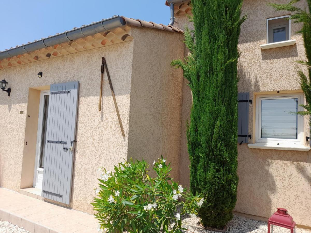 Gites De L'Esquirou Lagorce  Exteriör bild